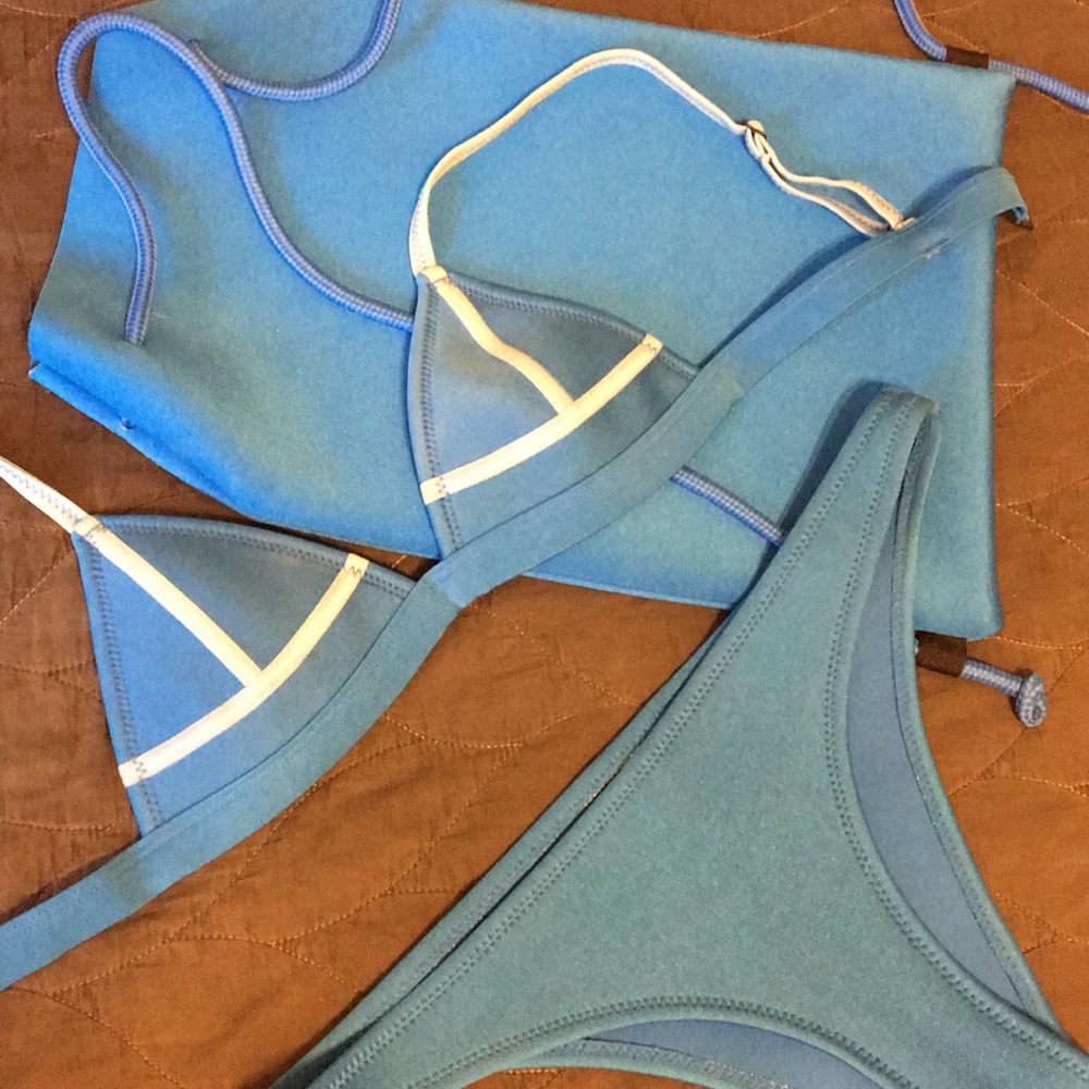 !SOLD! Triangl Billie Sea Salt blue bikini - Picture 1 of 3